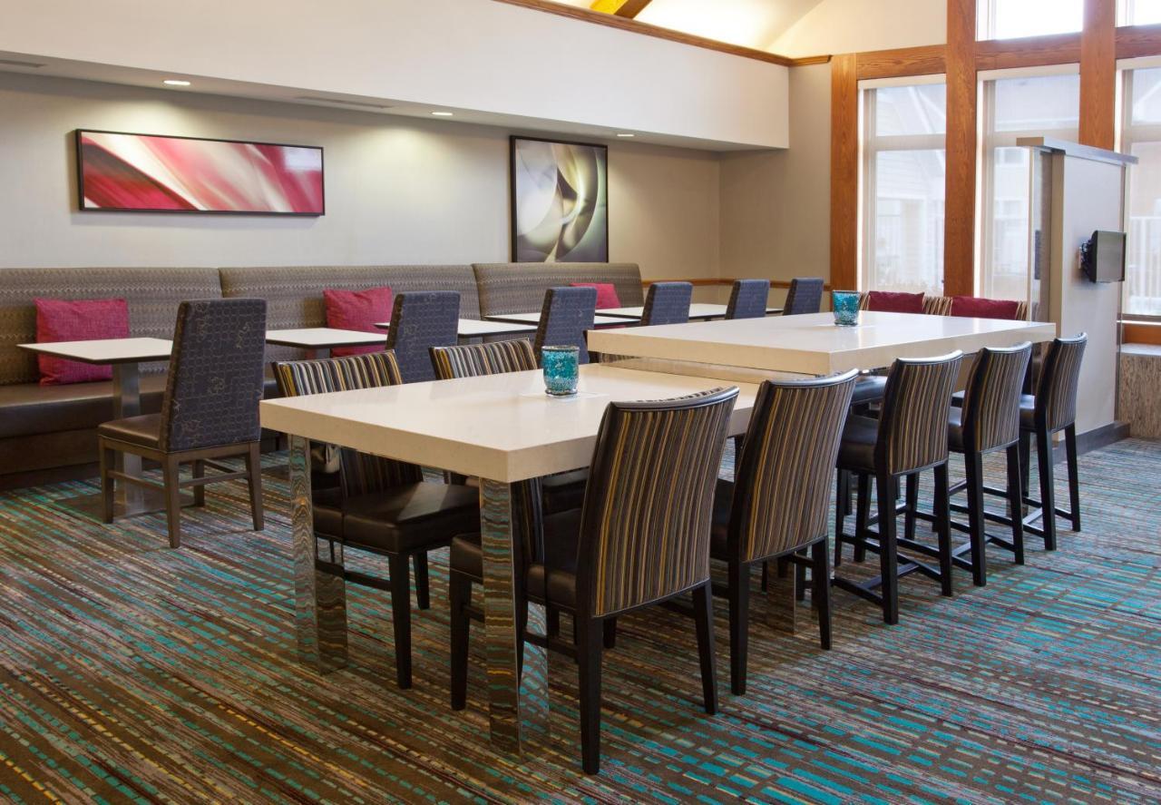 Residence Inn By Marriott Pittsburgh Airport Robinson Township Extérieur photo